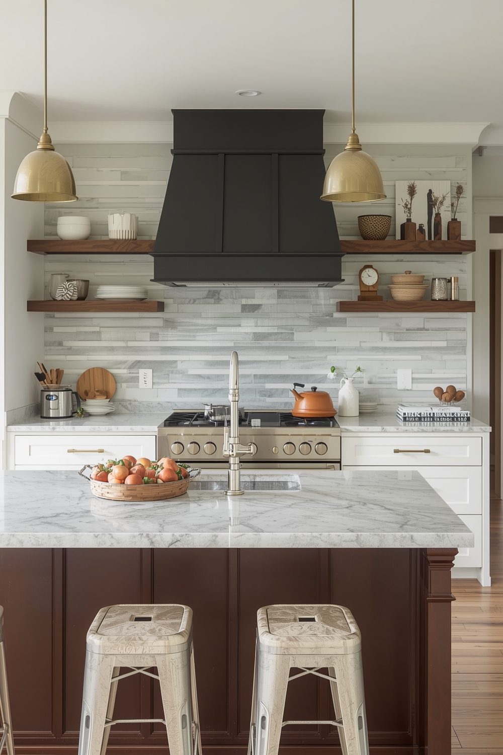 Inspiring Two-Tone Kitchen Ideas